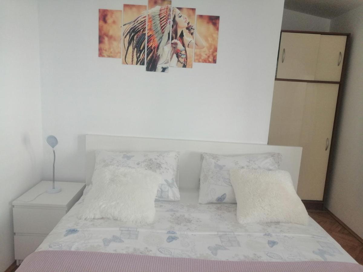 Apartman Ivo Baška Voda Exterior foto