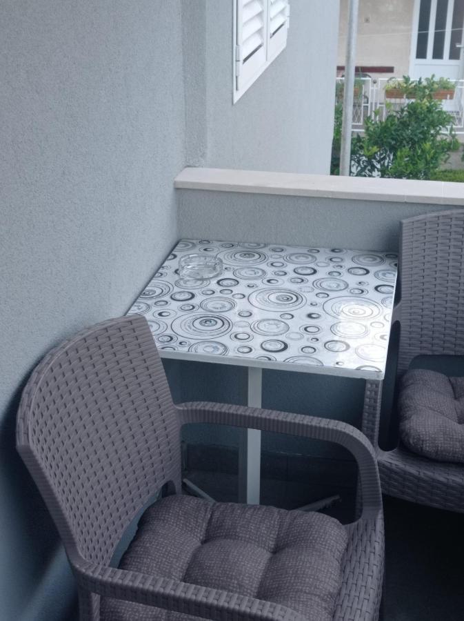 Apartman Ivo Baška Voda Exterior foto