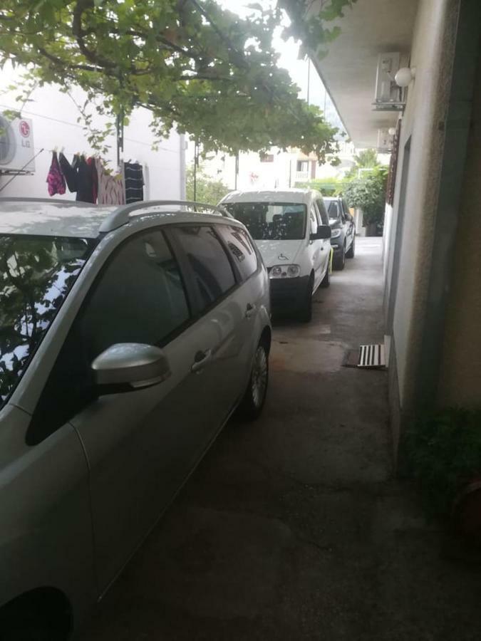 Apartman Ivo Baška Voda Exterior foto